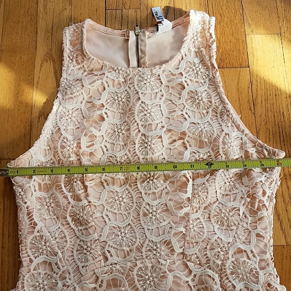 Love & Heart Romantic Crochet Pink Mini‎ Dress Size M - Picture 6 of 8